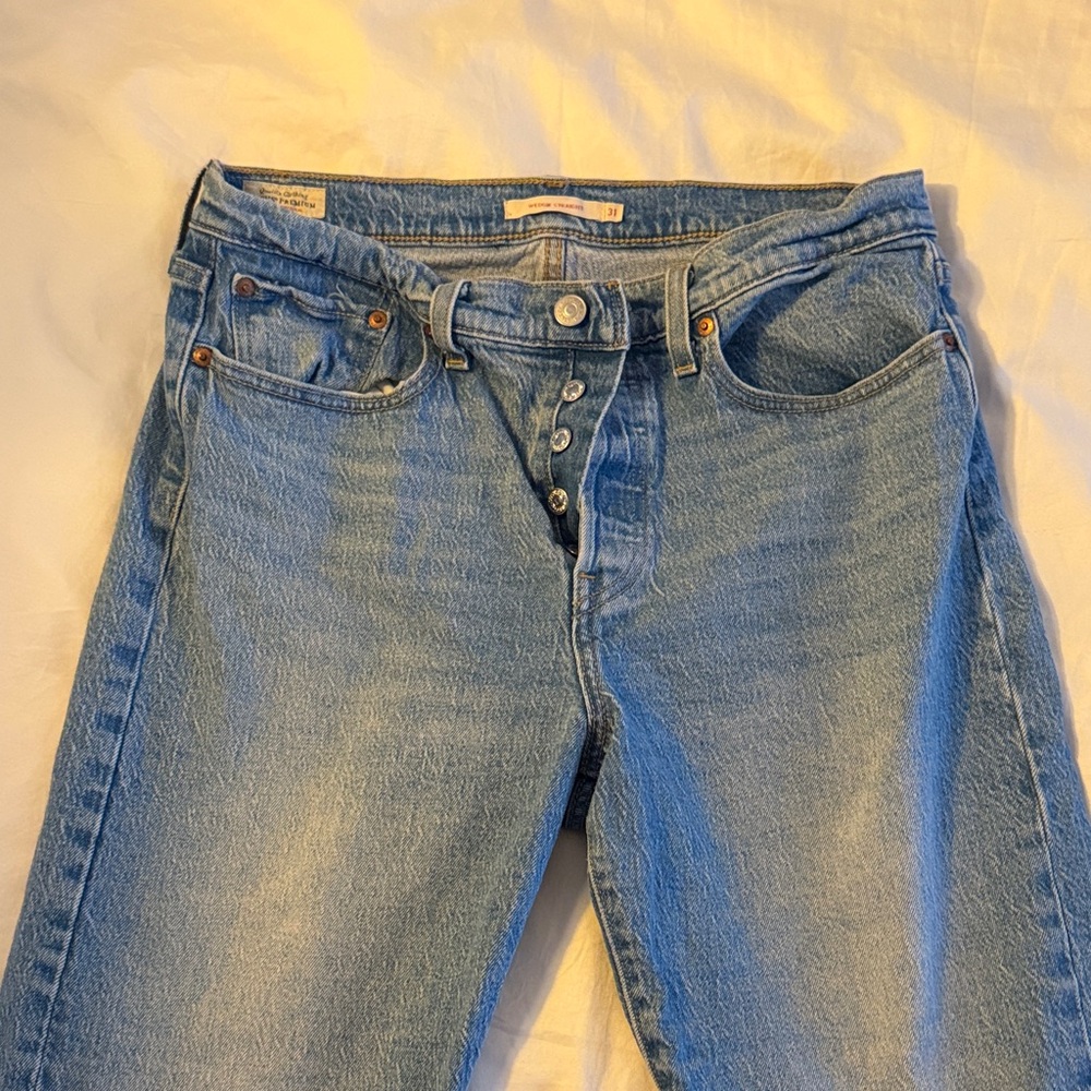 Levi’s wedgie straight jeans size 31 Women's Jeans
